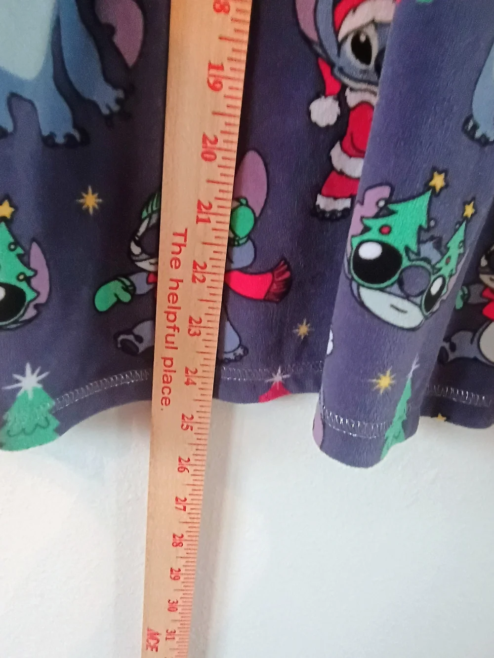 Disney Stitch Christmas Pajama Set XL 16-18 Holiday Lounge Sleepwear Cozy Eomen - Picture 7 of 11
